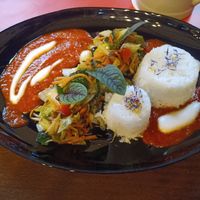Gebratenes Gemüse mit Reis und Tomatensauce - glutenfrei at VO'GUNDERS in Bayerisch Eisenstein