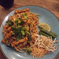Pad thai at Bonjour Pho in Krakow