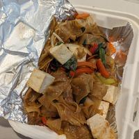 Drunken Noodles with soft tofu at Bo's Authentic Thai in Santa Fe