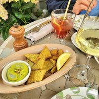 Fried chickpea bread with avocado cream at LùBar in Milan