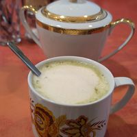  at Café Studio in Paris