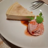 Cheesecake and strawberry ice cream + topping at AIN SOPH.Journey in Tokyo