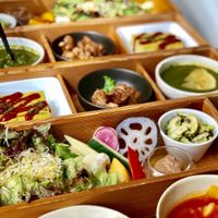 Pretty bento box that energized me at AIN SOPH.Journey in Tokyo