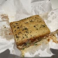 Sandwich focaccia mijoté d’aubergines  at Sugarr Mamie in Paris