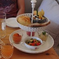 Veganes Frühstücksetagere at Cafe Frau Franzi  in Steyr