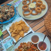 2nd night at this place. Vegan chicken fajita was amazing I asked for the plain nachos on the side for crunch at Mexicà Cambrils in Cambrils