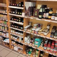 Spreads, spices etc. at Gårdbutikken Økoladen in Ringkoebing