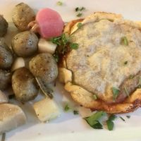 Feuilleté de seitan, gnocchi pommes de terre et champignons   at Bar Recyclart in Brussels