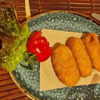 Croquetes de pastanaga at Green & Burger in Sant Feliu De Guixols