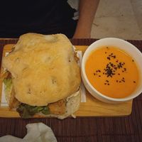 Hamburguesa smile, sándwich at Green & Burger in Sant Feliu De Guixols