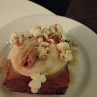 Brioche at Faubourg Daimant in Paris