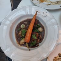 B at Faubourg Daimant in Paris