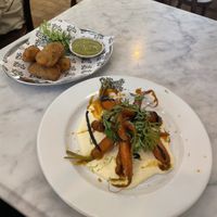   at Faubourg Daimant in Paris