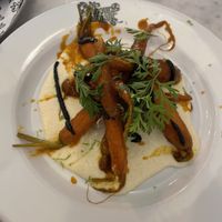 Carotte fanes sauce bbq   at Faubourg Daimant in Paris