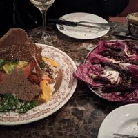 Courges et betteraves at Faubourg Daimant in Paris