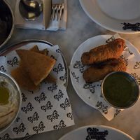 Startes at Faubourg Daimant in Paris