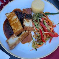 Grilled smoked tofu with grilled vegetables at Arcobaleno in Medulin