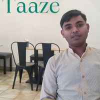 Waiting, picture place at Taaze' in Chennai
