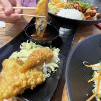 Vorspeise: Mini-Frühlingsrollen mit Pilzen und Dip  at Myu Myu in Hamburg