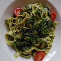 Tagliatelle with spinach, wild garlic pesto and oat cream at Pension Wieseneck in Hiddensee