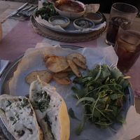 Lasanha vegetariana e pita com couve flor  at Yabalulu in Vila Nova De Milfontes