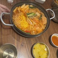 Budaejjigae  at Yache in Taipei