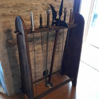 Décoration toujours en accord avec l'époque at Le Chateau de Cambiaire in Saint-etienne-vallee-francaise