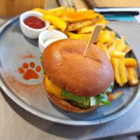 This vegan food is good! You should try it :) at Katzentempel - Freiburg in Freiburg