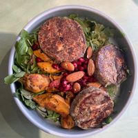 Planted chickn and knödeln (patties made with soaked stale bread and lots of herbs) at Katzentempel - Freiburg in Freiburg