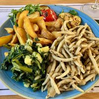 Everything we ordered gave us 2 big platefulls at Restoran Pomodoro in Pula