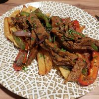 Main / Sautéed seitan with veggies at D'amira in Madrid