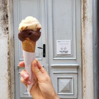 Open daily 12-23 except of Tuesday at Ombra in Rovinj