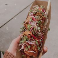 Worstenbroodje ‘deluxe’ met tomaattartaar, kruiden en mayo  at HOUBEN in Eindhoven