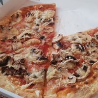 Fungi pizza at Pizza'dam in Amsterdam