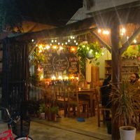 Looking in at La Hoja Verde in Tulum