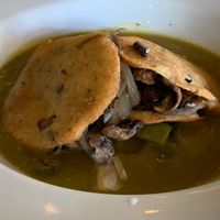 Plato mexicano at La Hoja Verde in Tulum