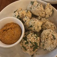 Cauliflower bites with coconut  at La Hoja Verde in Tulum