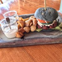 BBQ Burger at La Hoja Verde in Tulum