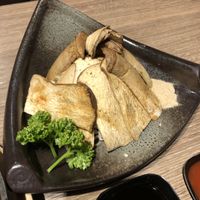 salted oyster mushrooms  at Y Q - 阿Q茶舍大里店  in Taichung