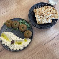 Falafel,  hummus and pitas  at Brothers Amstetten in Amstetten