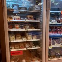 tempeh, tofu, meat alternatives at Dr. Pogo in Berlin