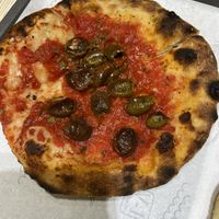 Pizzetta rossa con olive  at Trieste Pizza  in Senigallia