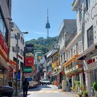 View just before the restaurant at Vegan Kitchen - 비건 키친 in Seoul