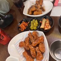 fried chicken chili and garlic)  at Vegan Kitchen - 비건 키친 in Seoul