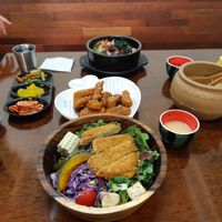 Cutlet poke bowl, "chicken" with garlic sauce at Vegan Kitchen - 비건 키친 in Seoul