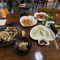 Bulgogi, garlic and spicy fried chicken, meat dumplings at Vegan Kitchen - 비건 키친 in Seoul