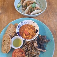 Tacos and vegan breakfast - omit rosti when ordering at Art and Vintage in Edinburgh