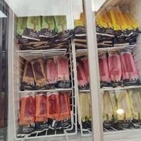 Vegan ice cream at Samariter Unverpackt in Berlin