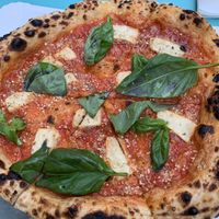 Die mit Mozza  at Planty Pizza in Vienna