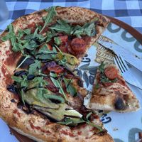 vegetarische Pizza mit Tomatensauce  at Le Conti in Bastia